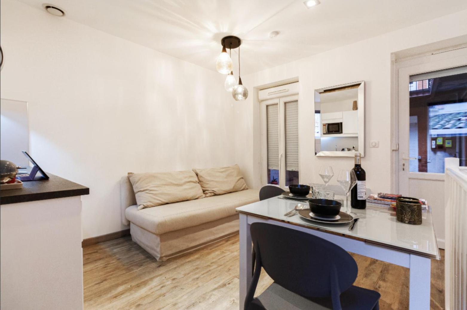 Apartamento Atypique Ramblas Avec Sa Chambre Toulouse Exterior foto